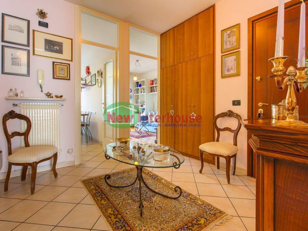 Vendita Attico in via Umberto I 107 Maniago. Ottimo stato, posto auto, con terrazza, rif. 93722516