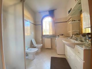 bagno piano terra