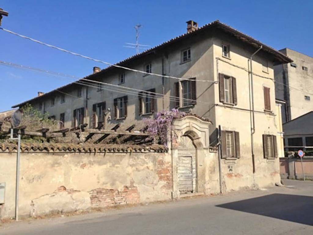 casa indipendente in oltrepo