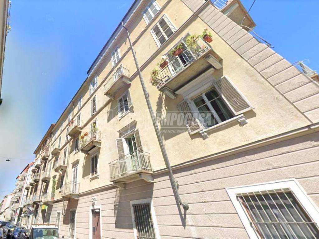 Sale Loft in via Federico Menabrea 13 Turin. To be refurbished, 40 m²