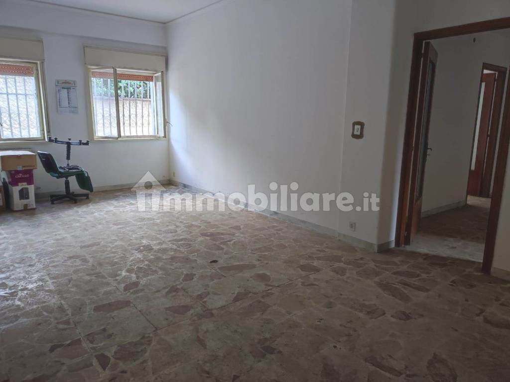 Vendita Appartamento Sant'Agata li Battiati. Quadrilocale in via ...