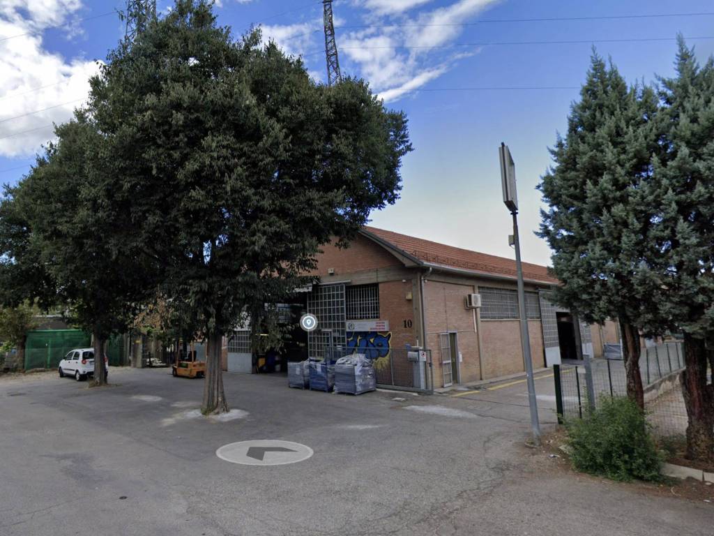 Capannone via serraglio, zona industriale, casola canina, imola