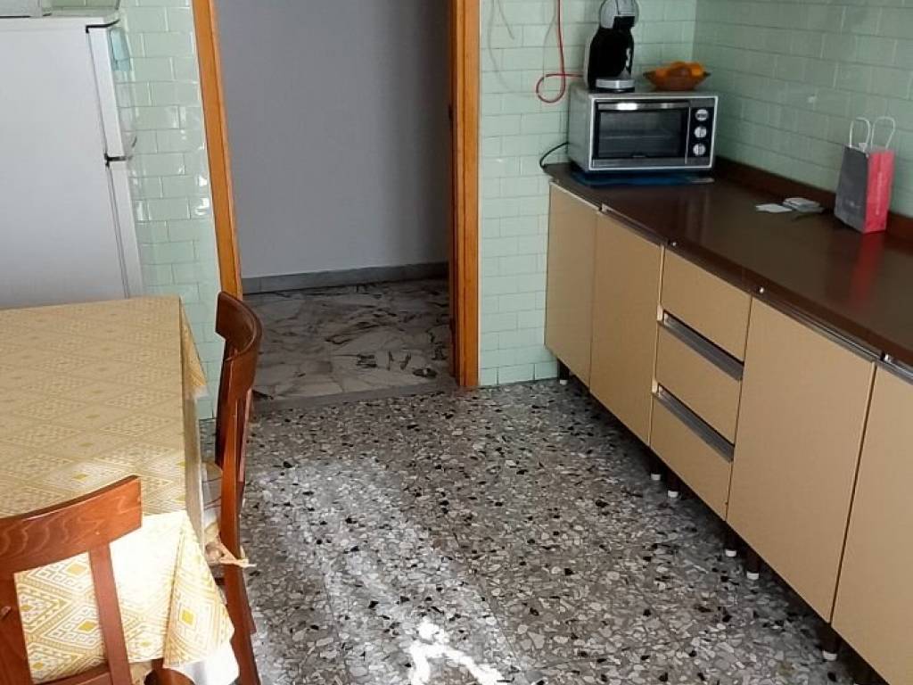 Stanza singola via michele marchianò 17, foggia