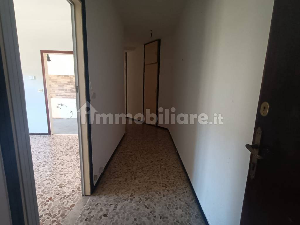 Sale Apartment Tromello. 3-room flat in piazza Luigi Campegi. Second ...