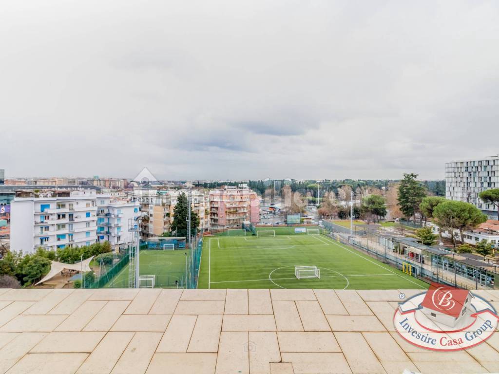 Vendita Appartamento In Via Lorenzo Il Roma Ottimo Stato Quinto 