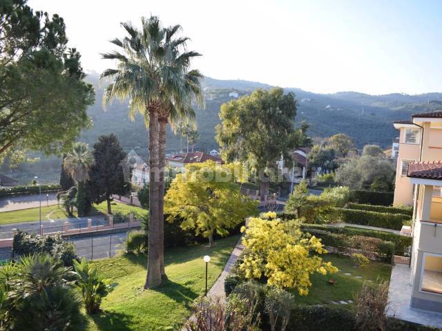 Vista panoramica dal balcone lato ovest