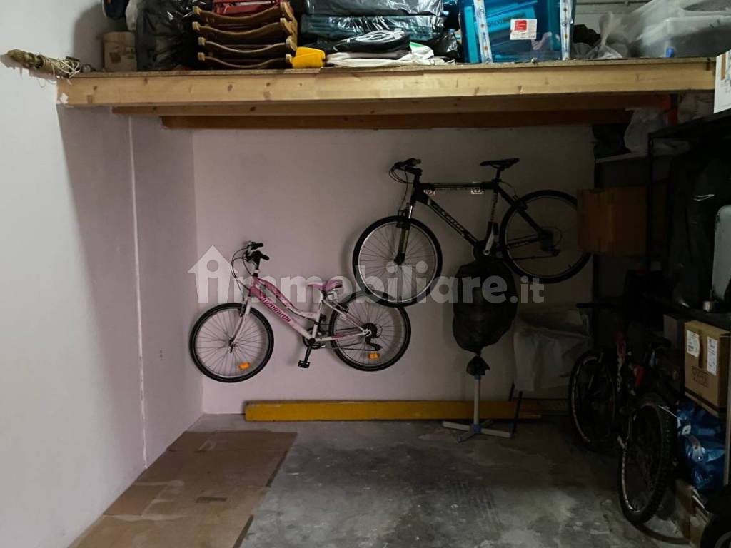 Garage - Box via Fausto Pirandello 1, Taranto, rif. 94082868 -  Immobiliare.it