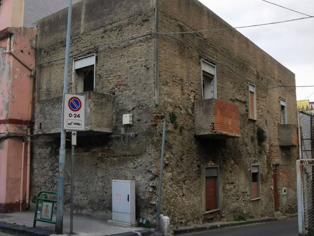 Palazzo - Edificio via Marco Polo 150, Messina, rif. 94311888 -  Immobiliare.it