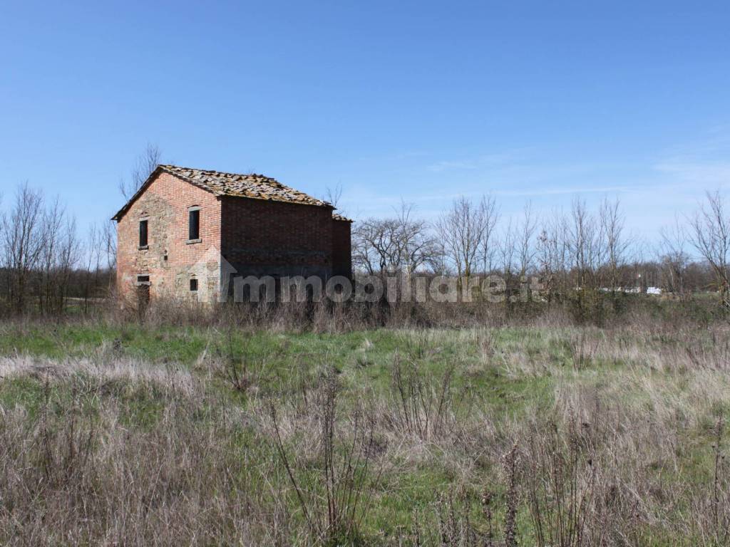 RUDERE CON TERRENO CORTONA CAMPAGNA