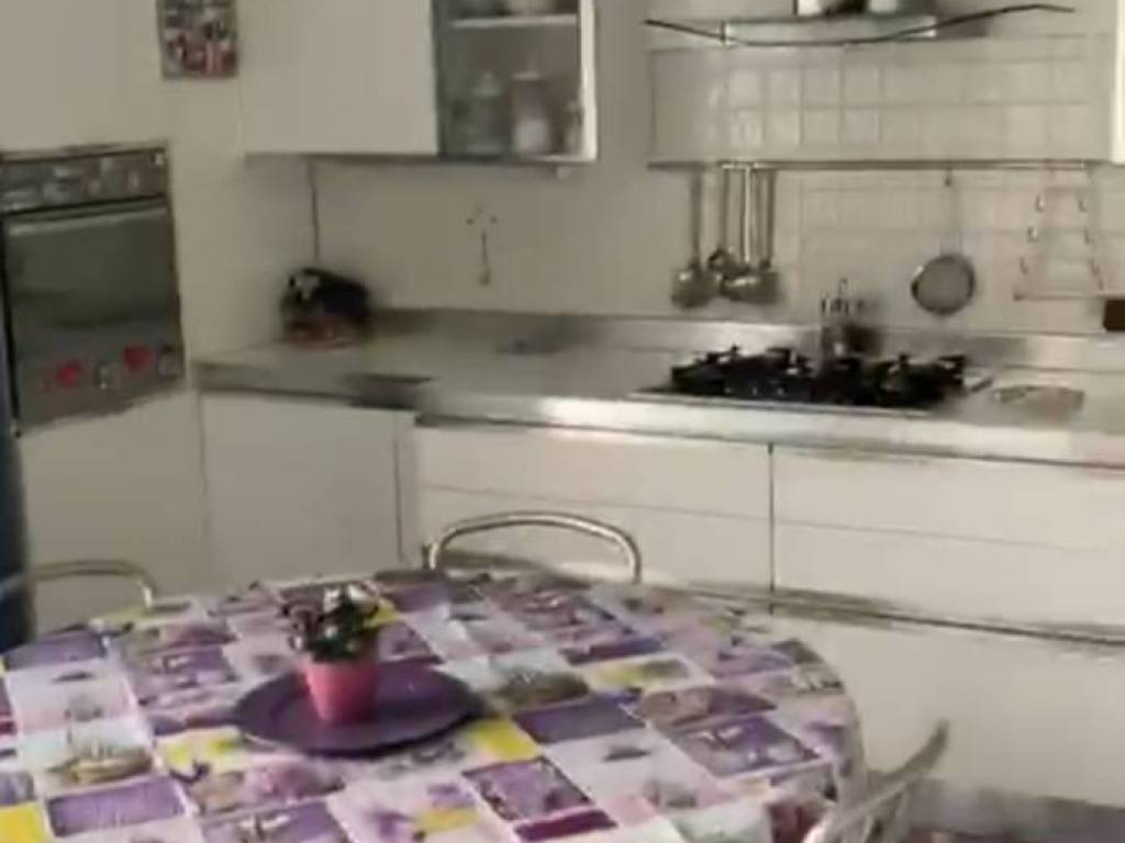 Trilocale piazza bruno buozzi, lungomare circe, via badino, terracina