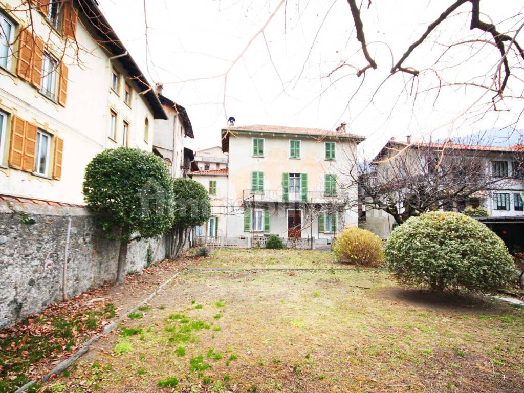 Vendita Villa Unifamiliare In Via Lorenzo Metalli 4 Varallo Buono 