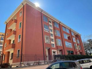 Foto - Appartamento buono stato, terzo piano, Valverde, Verona