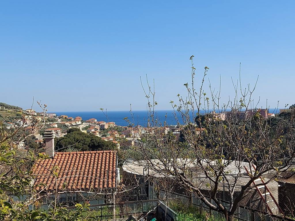 Vista panoramica dal terrazzo della cucina