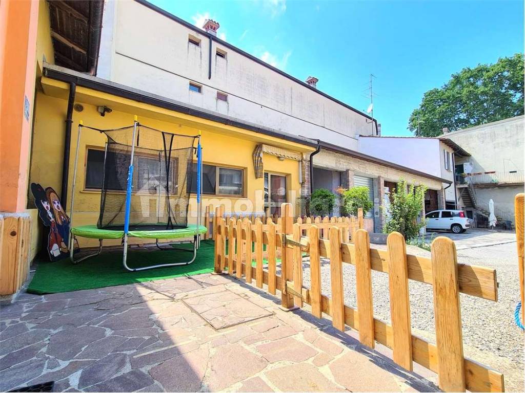 AREA ESTERNA PRIVATA