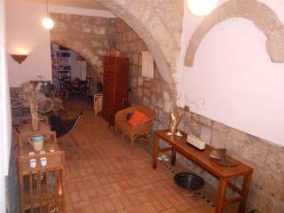 appartamento indipendente tuscania vende