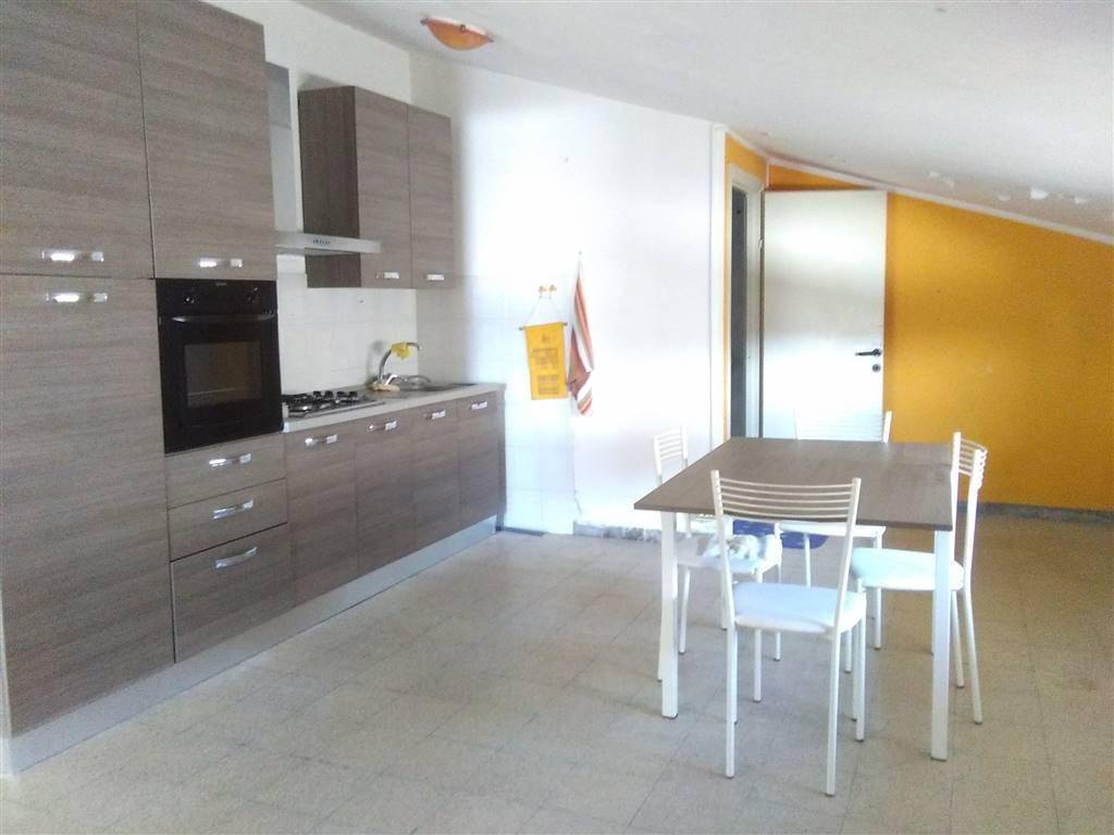 APPARTAMENTO VENDE ZONA CENTRALE TUSCANIA