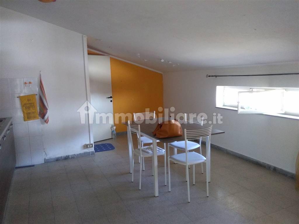 APPARTAMENTO VENDE ZONA CENTRALE TUSCANIA