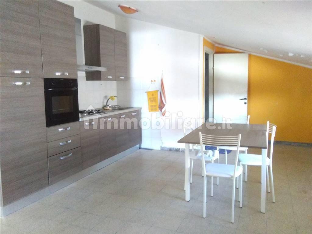 APPARTAMENTO VENDE ZONA CENTRALE TUSCANIA