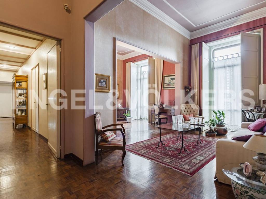Vendita Appartamento in via Lago di Nicito 34. Catania. Buono stato, quarto piano, con terrazza Vendita Appartamento in via Lago di Nicito 34. Catania. Buono stato, quarto piano, con terrazza