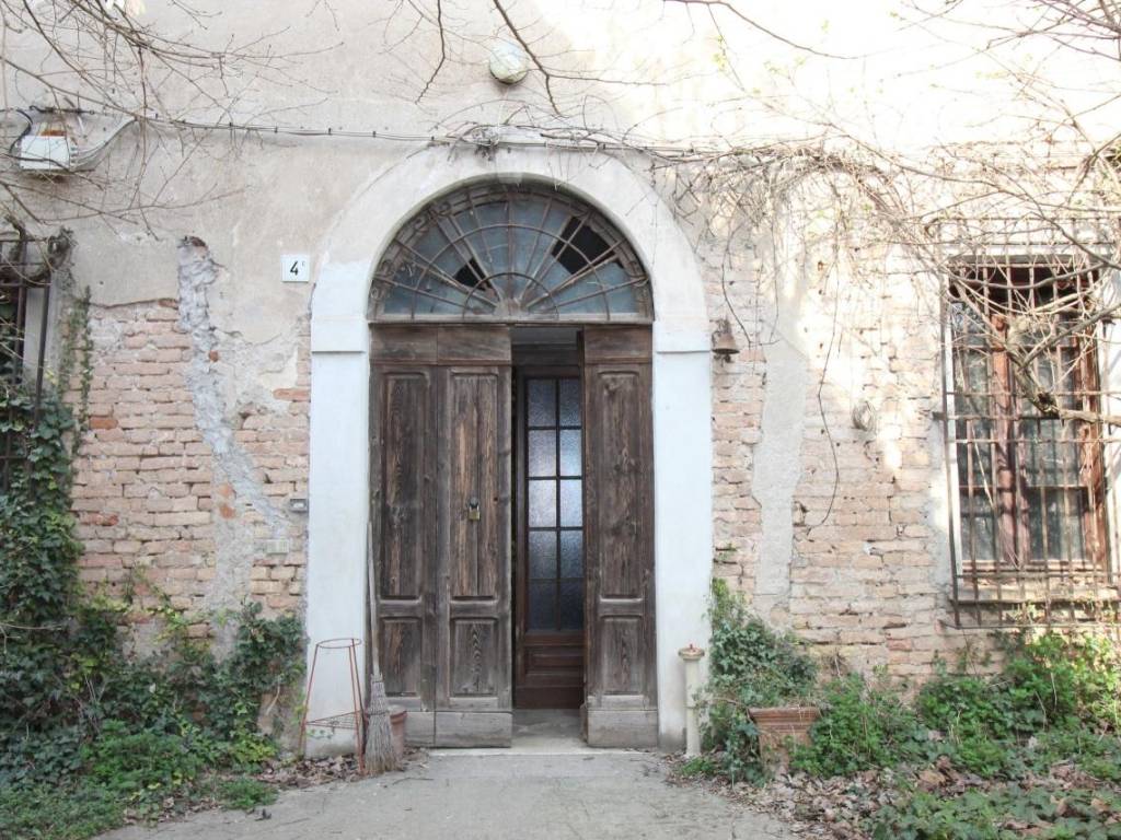 Villa Padronale con Casa Colonica (11).JPG