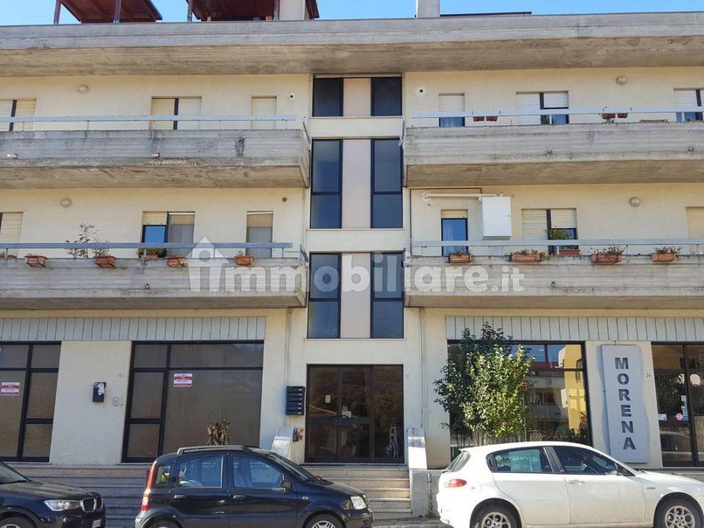 Vendita Appartamento Teramo. Trilocale in via