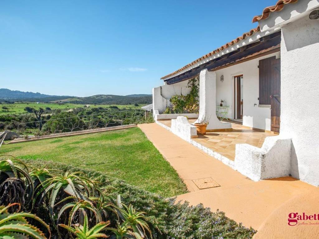 Lussuosa villa con piscina Vista mare