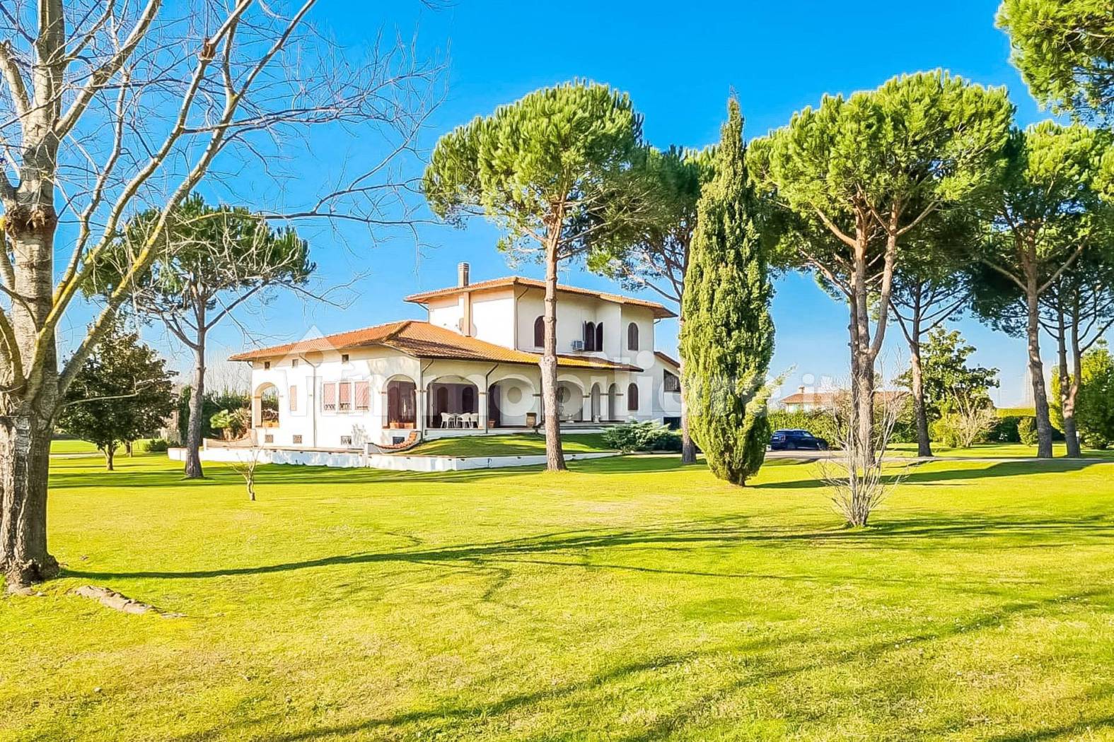 Villa in vendita a Pietrasanta