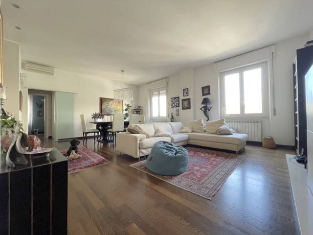 Vendita Appartamento La Spezia. Ottimo stato, secondo piano, con balcone,  riscaldamento autonomo, rif. 95439238