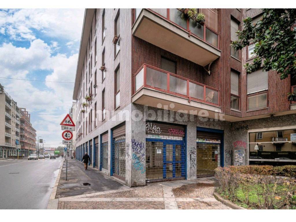 Via Emilio De Marchi Roma Rm Locale commerciale via Emilio De Marchi 52, Milano, rif. 95464208