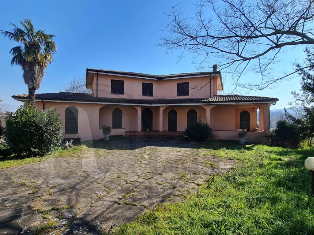 Sale Single family villa in via Porrino snc Monte San Giovanni Campano ...