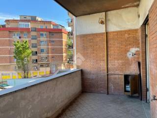appartamento in vendita Roma Marconi piazza meucci balcone profondità