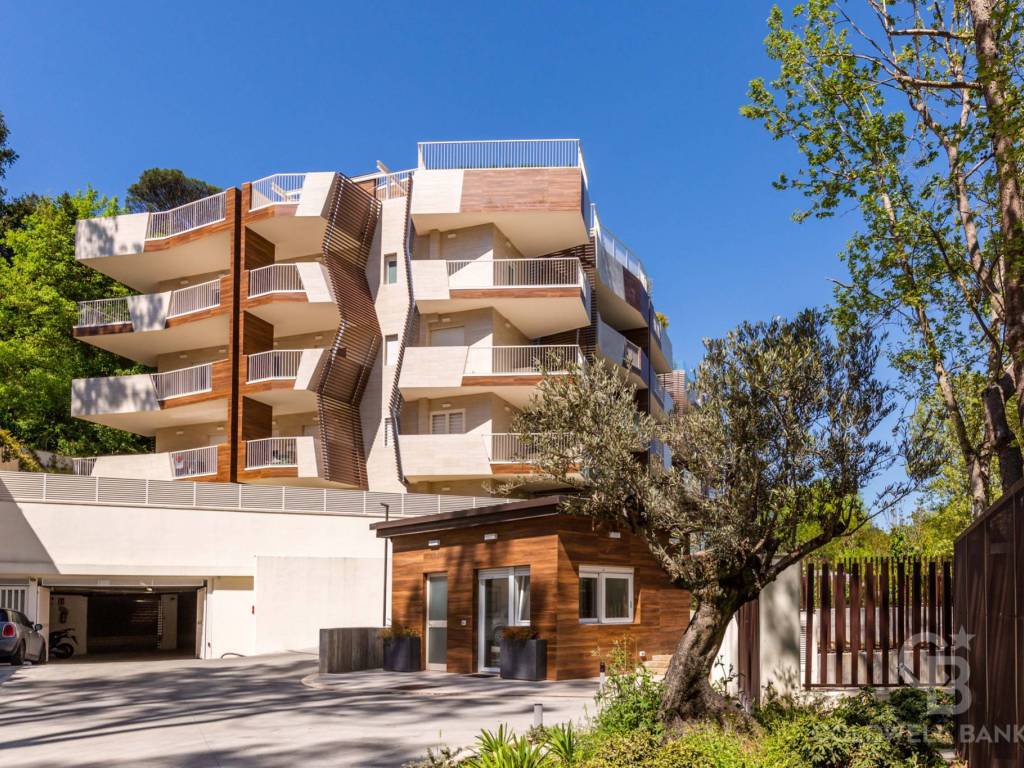 Sale Apartment Rome. 4room flat in via Cassia 326. New, second floor