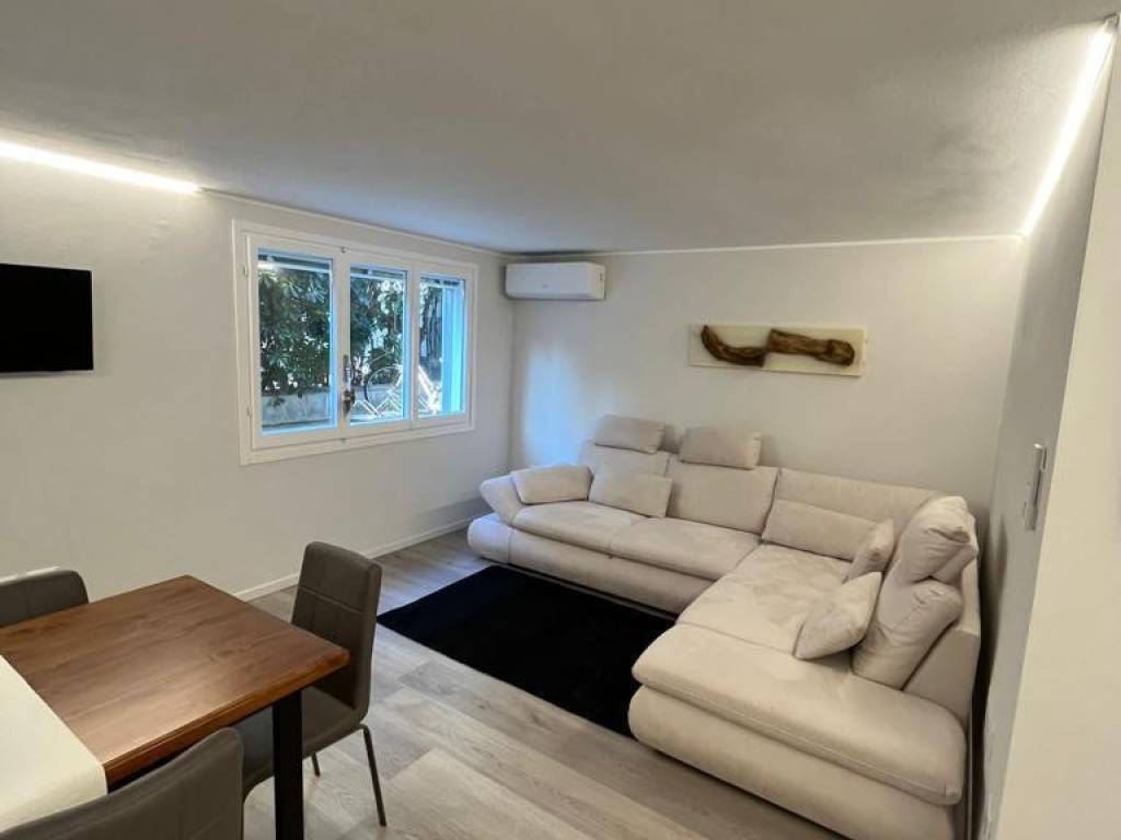 Trilocale viale giuseppe cesare abba, paese, riccione