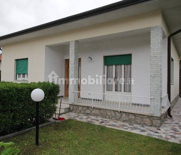 Villa in vendita a Pietrasanta