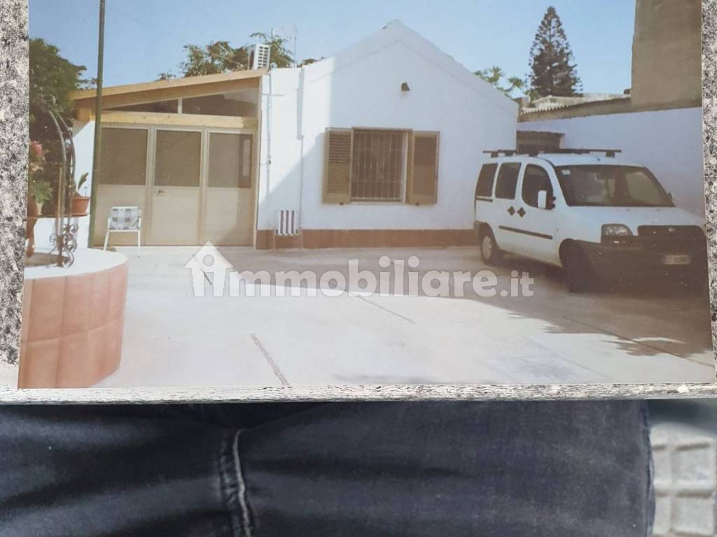 Sale Single family villa in Contrada Pastorella 424 Marsala. Excellent