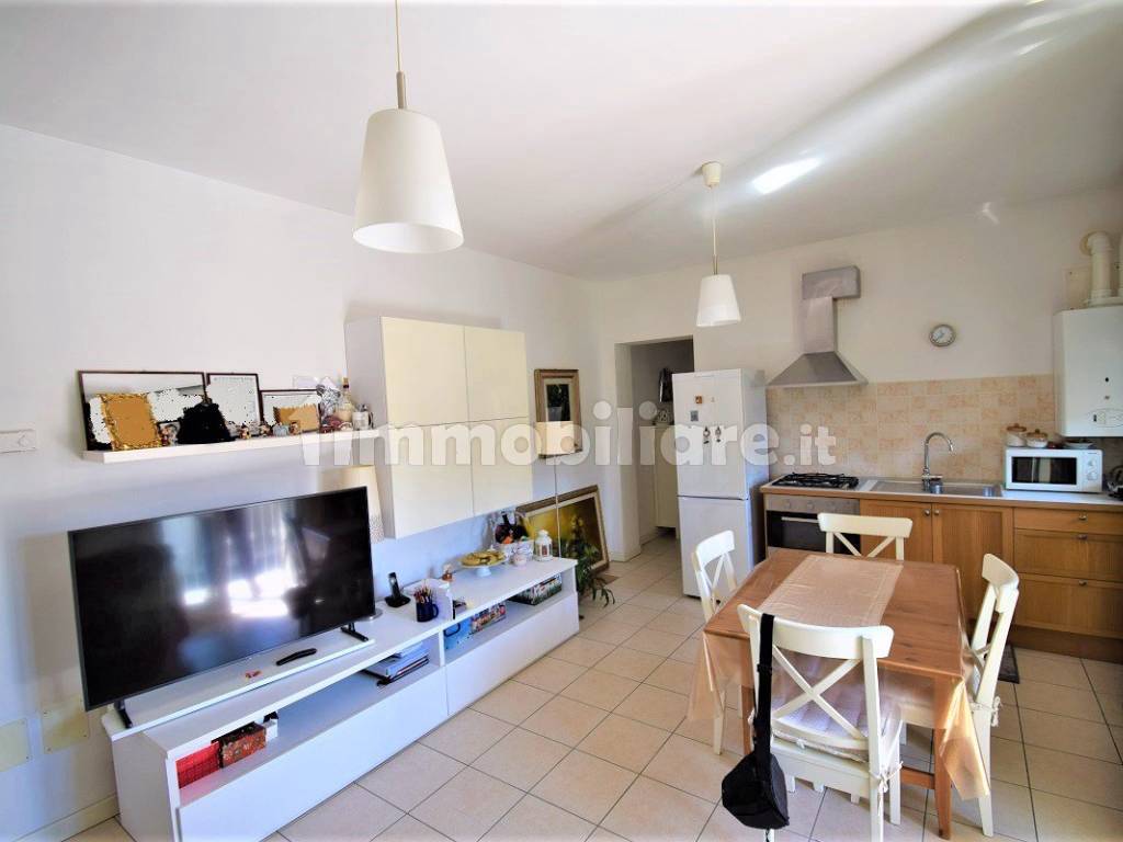 SALA/CUCINA