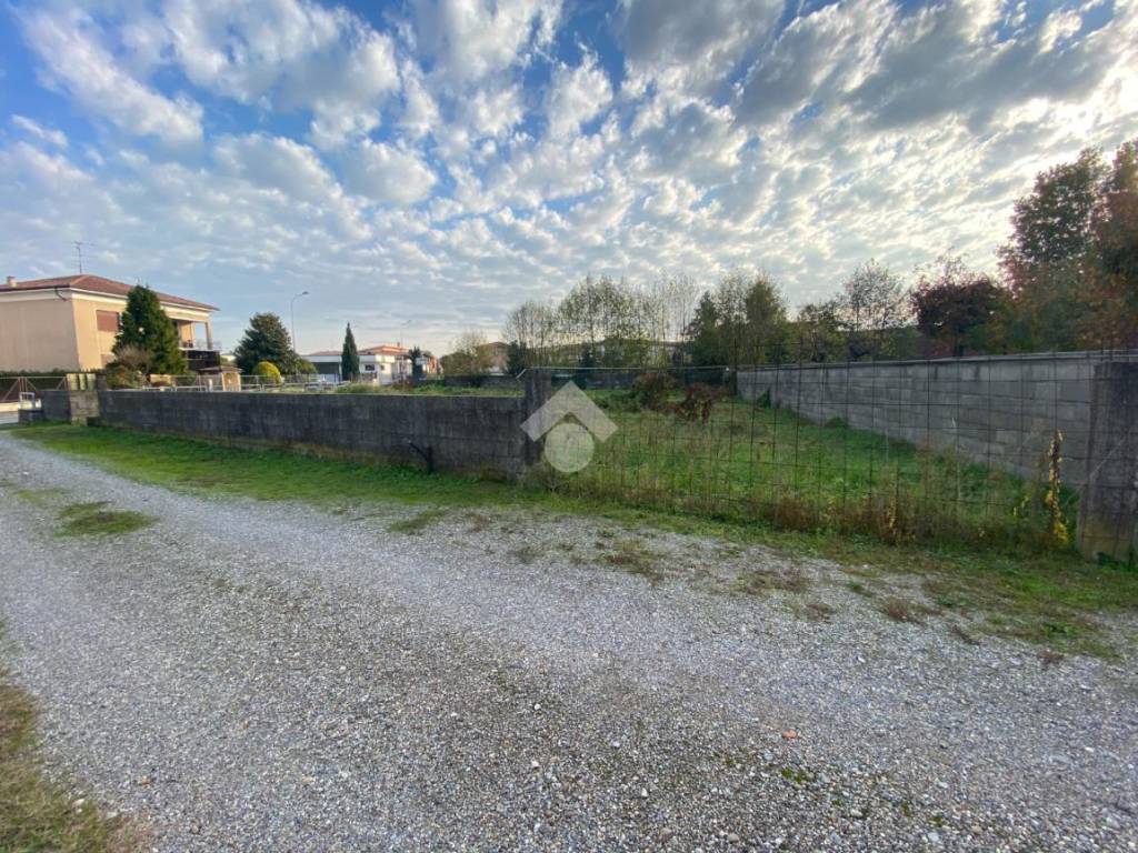 Terreno edificabile via battista da farfengo 25, centro, borgo san giacomo