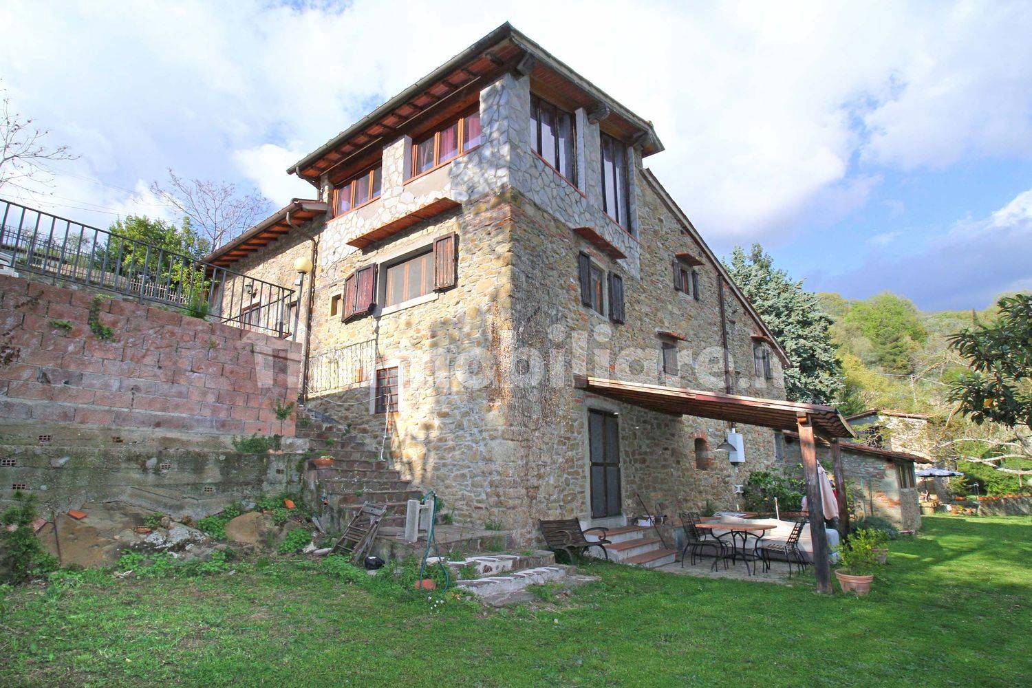 Rustico - Casale in vendita a Castelfranco Piandisco