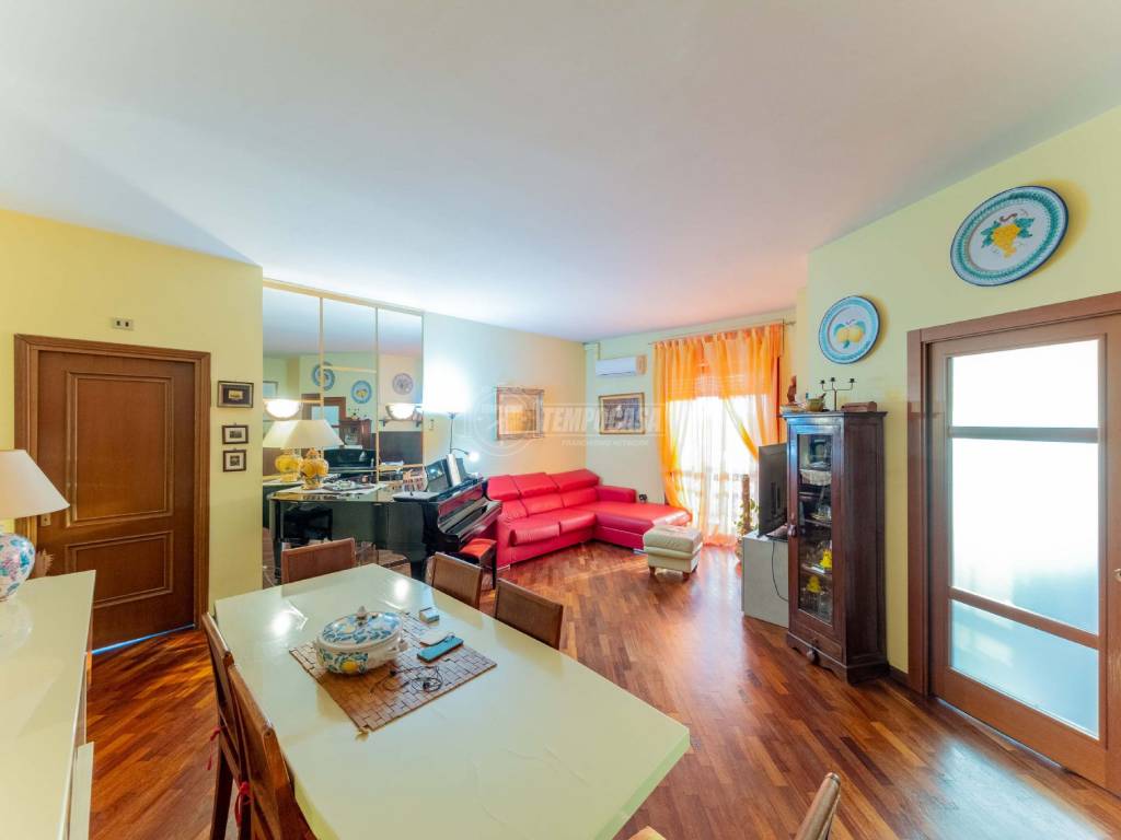 Vendita Appartamento Corbetta. Quadrilocale in via Alfonso Lamarmora ...