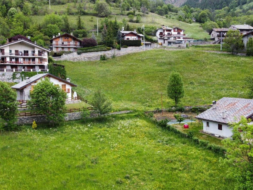 Terreno edificabile hameau de la collere, centro, etroubles