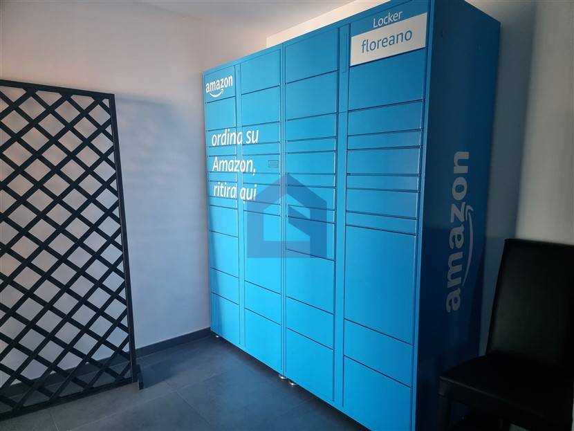 AMAZON LOCKER