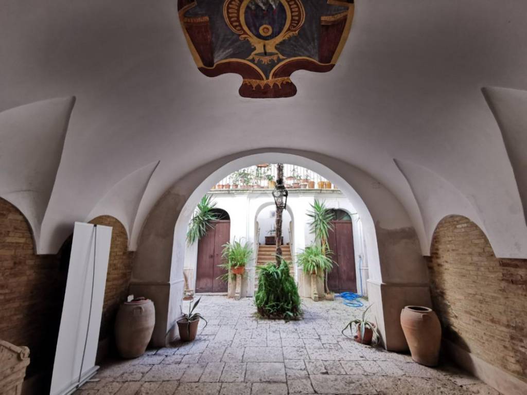 Sale Multifamily detached house in via Garibaldi Giuseppe 105