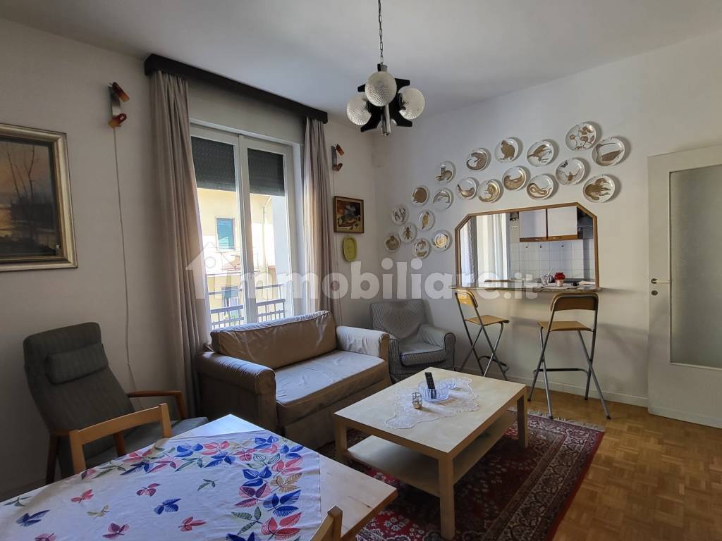 Vendita Appartamento Laveno-Mombello. Trilocale in via Labiena 93 ...