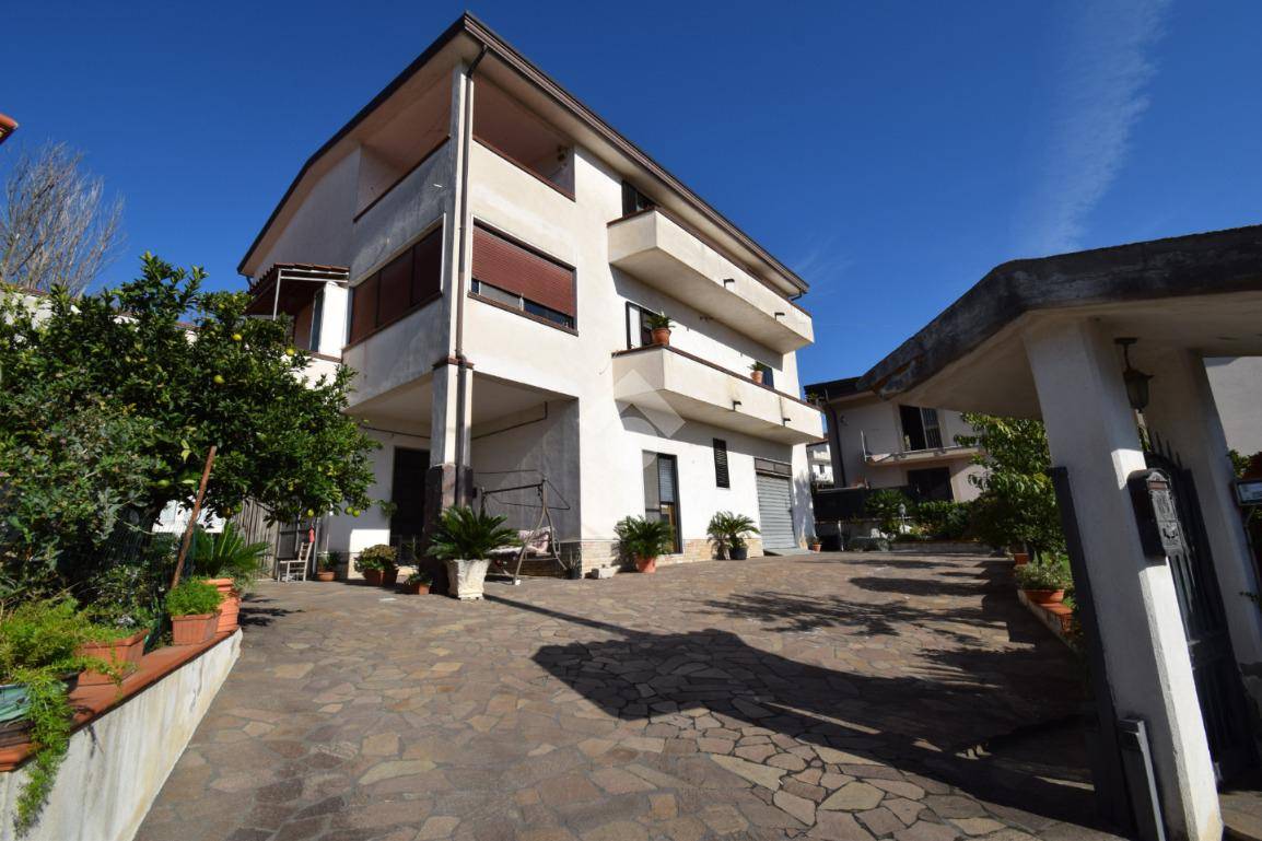 Villa in vendita a Sant'Agata de' Goti