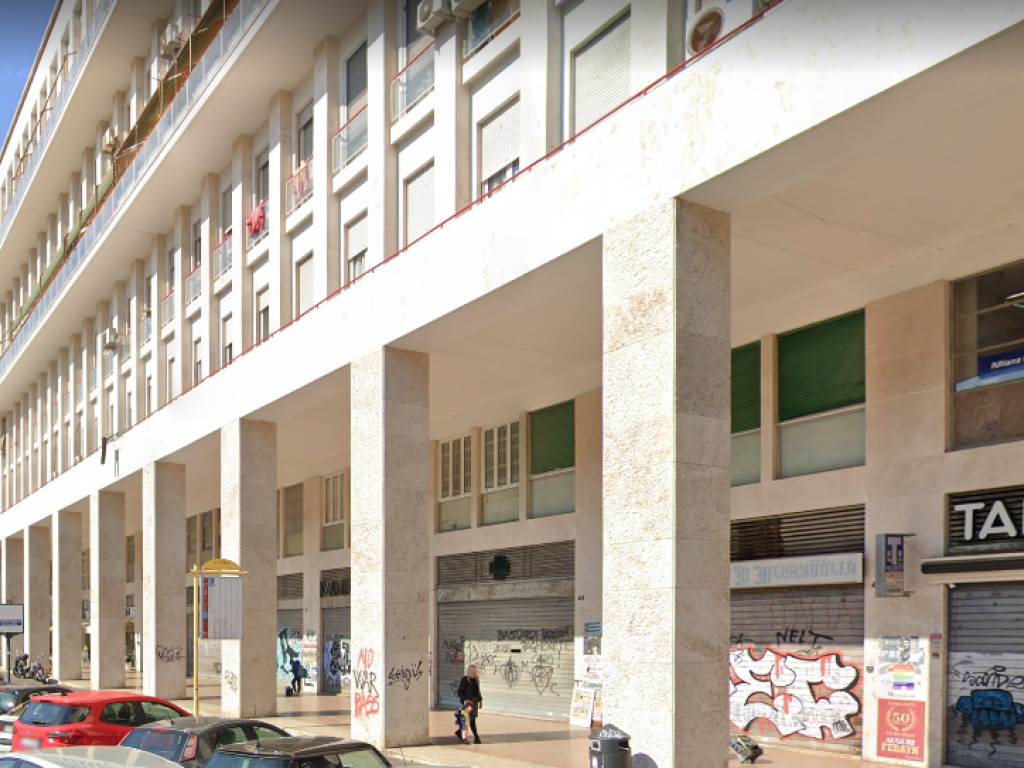 Asta per appartamento, piazza San Giovanni Bosco Roma Asta per appartamento, piazza San Giovanni Bosco Roma