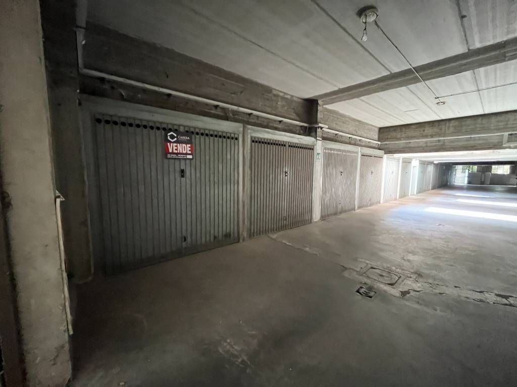 Garage - box via 10 giornate, ghedi