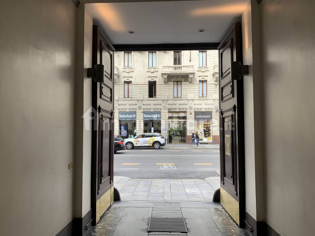 Vendita Appartamento Milano. Trilocale in corso Buenos Aires. Ottimo  stato, quarto piano, riscaldamento autonomo, rif. 96437616