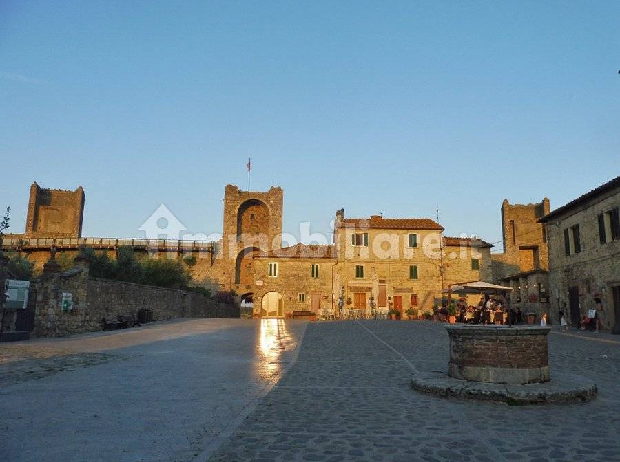 MONTERIGGIONI