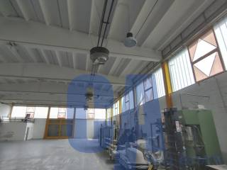 Interno capannone