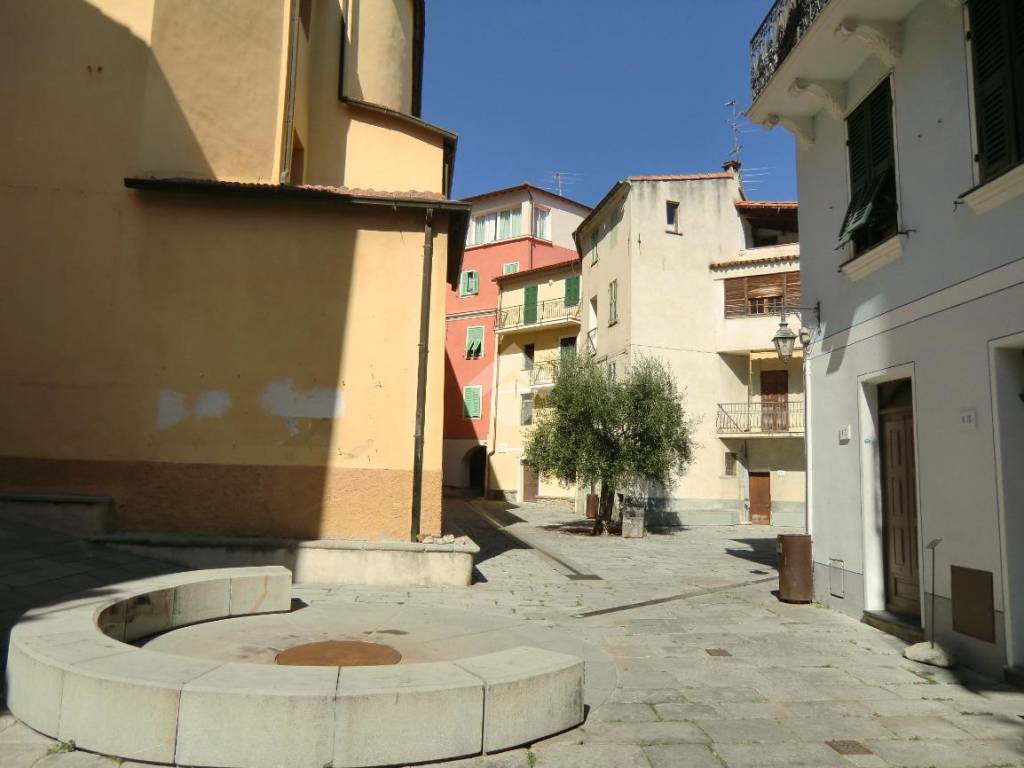 Piazza Vallebona